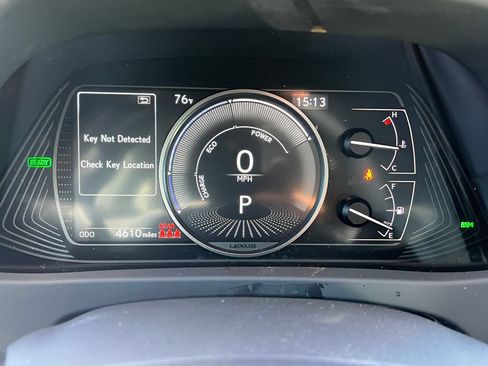 Used 2024 Lexus UX 250h F Sport FWD image 30