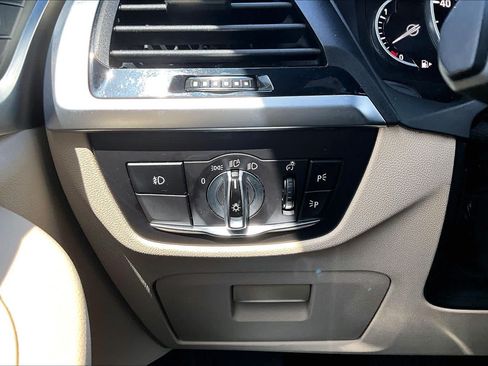 Used 2018 BMW X3 xDrive30i AWD/4WD image 34