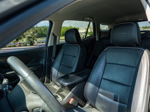 Used 2018 GMC Terrain Denali FWD image 12
