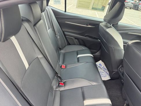 Used 2025 Toyota Camry SE FWD image 22