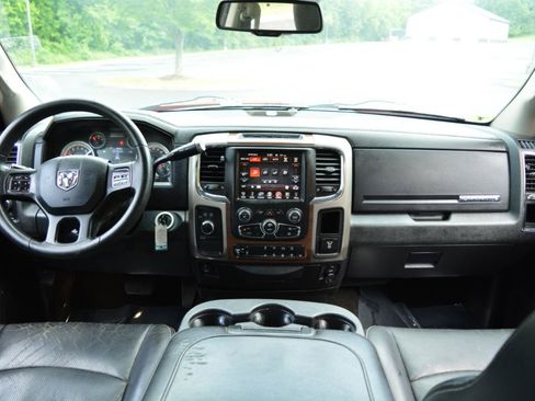 Used 2015 RAM 2500 Laramie AWD/4WD image 17