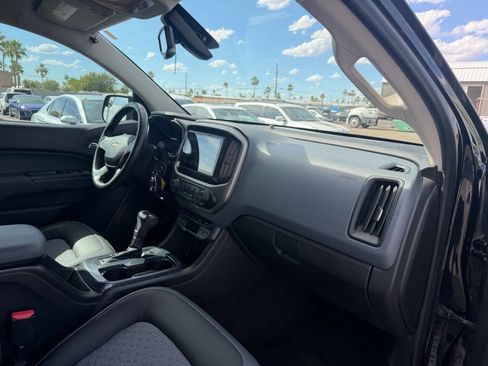 Used 2015 Chevrolet Colorado Z71 RWD image 17