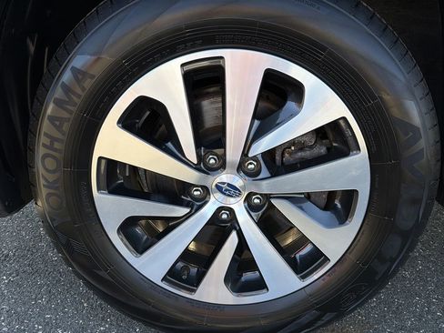 Used 2024 Subaru Outback AWD/4WD image 14