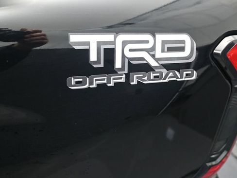Used 2024 Toyota Tacoma TRD Off-Road image 29