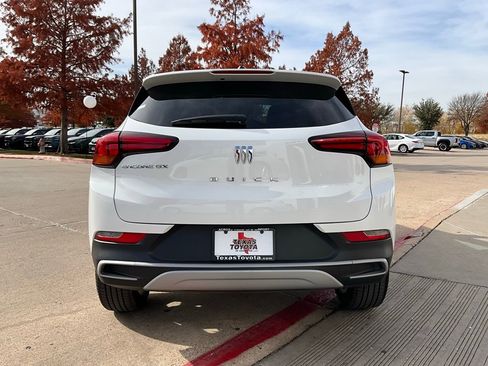 Used 2025 Buick Encore GX Preferred image 7