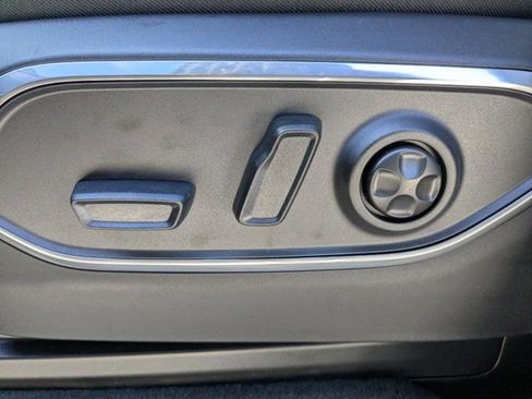 New 2026 Jeep Grand Wagoneer Limited AWD/4WD image 22
