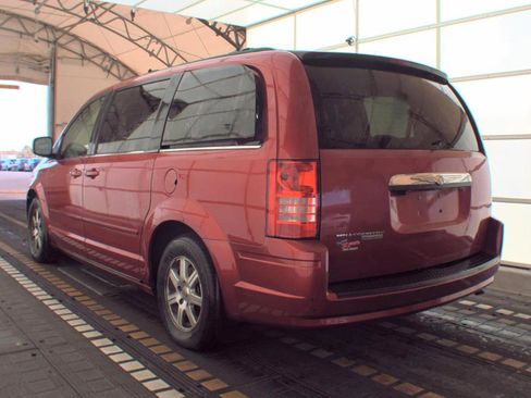 Used 2008 Chrysler Town & Country Touring w/ Entertainment Group #2 image 8