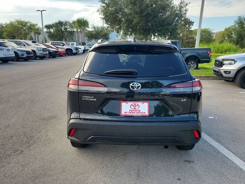 Certified 2026 Toyota Corolla Cross LE FWD image 5