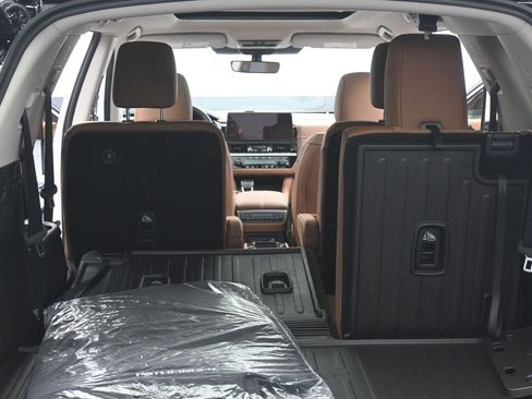 New 2026 Nissan Pathfinder Platinum AWD/4WD image 22