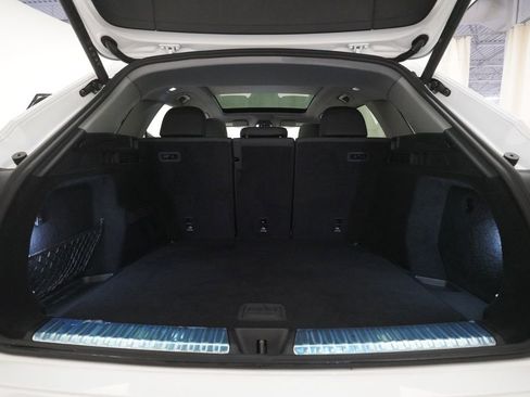 Certified 2025 Audi Q5 Premium w/ Convenience Package AWD/4WD image 33