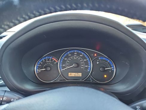 Used 2012 Subaru Forester 2.5X Limited image 23