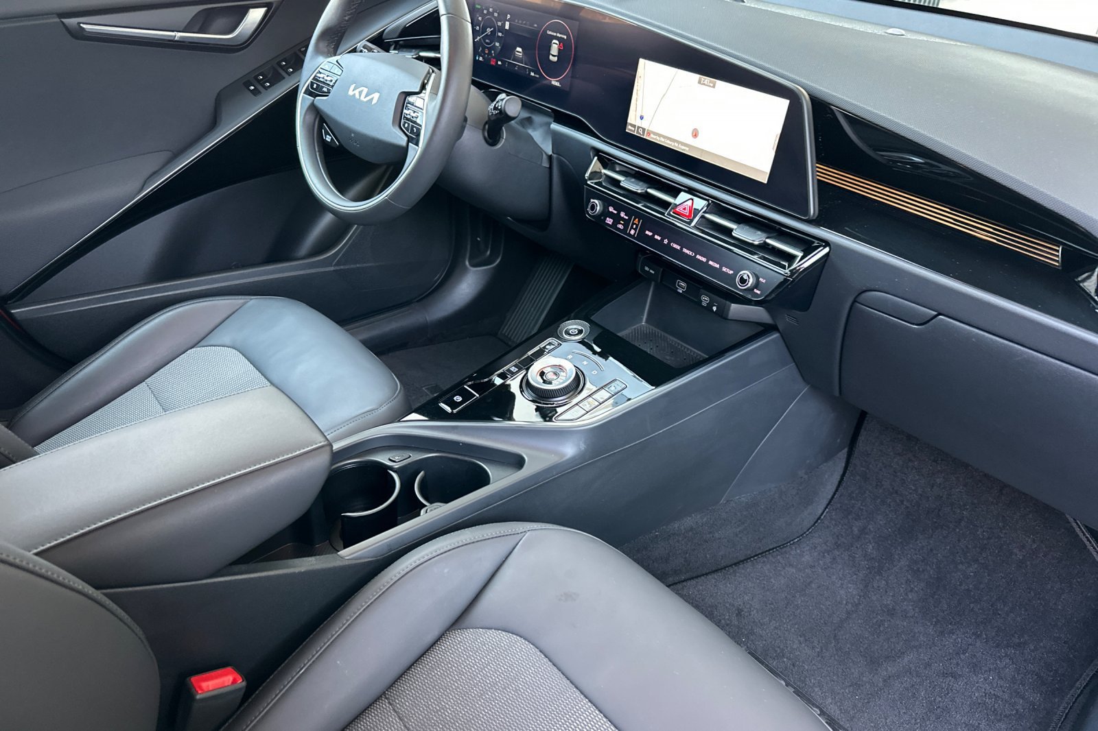 Used 2023 Kia Niro Wind FWD image 17
