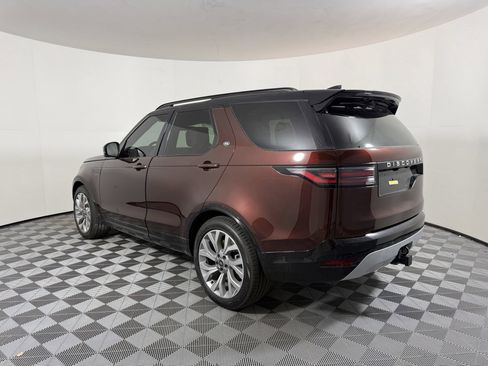 Used 2026 Land Rover Discovery Limited Edition AWD/4WD image 2