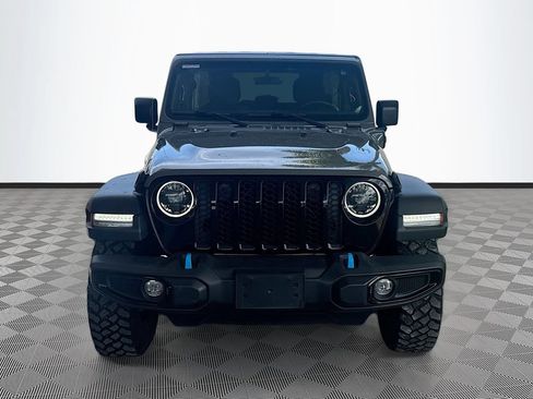 Used 2023 Jeep Wrangler Unlimited w/ Cold Weather Group AWD/4WD image 2