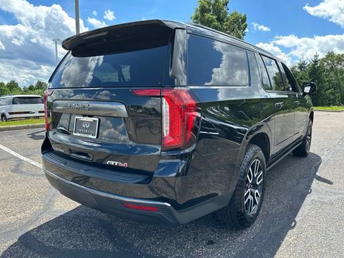 Used 2021 GMC Yukon XL AT4 w/ AT4 Premium Plus Package AWD/4WD image 16