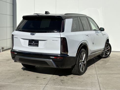 New 2026 Cadillac Vistiq Sport image 6