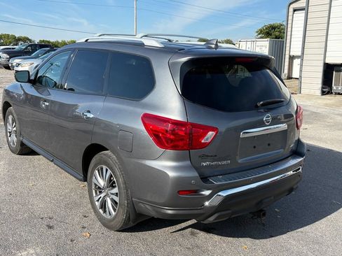 Used 2020 Nissan Pathfinder S AWD/4WD image 7