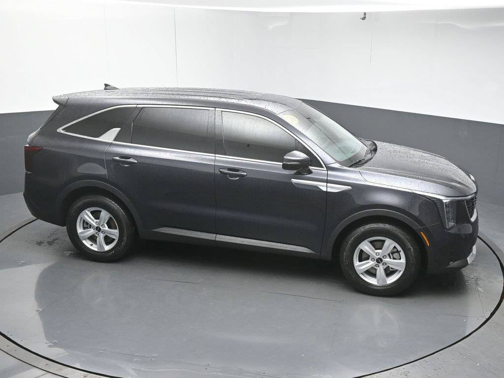 Used 2026 Kia Sorento LX FWD image 49