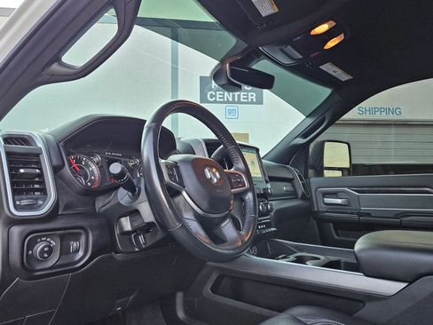 Used 2023 RAM 2500 Big Horn w/ Level 1 Equipment Group image 11