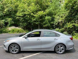 Used 2023 Kia Forte LXS FWD video 2