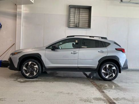 New 2025 Subaru Crosstrek 2.5i Limited image 8