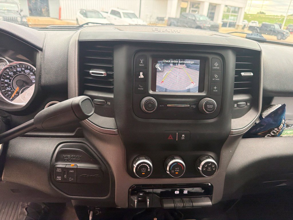 Used 2019 RAM 2500 Tradesman w/ Chrome Appearance Group AWD/4WD image 10