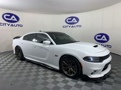 Used 2016 Dodge Charger R/T Scat Pack w/ Beats Audio Group