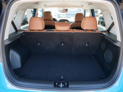 Certified 2025 Kia Soul EX image 18