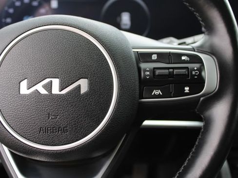 Used 2024 Kia Sportage SX FWD image 18