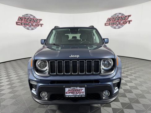 Used 2020 Jeep Renegade Latitude AWD/4WD image 2