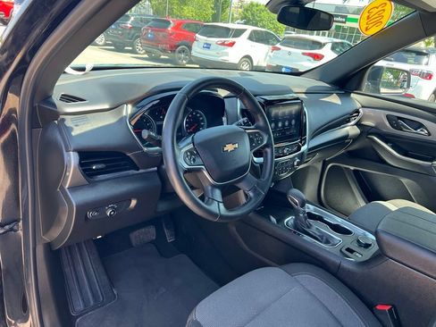Used 2023 Chevrolet Traverse LT AWD/4WD image 19