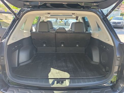 Certified 2022 Subaru Forester Limited AWD/4WD image 33