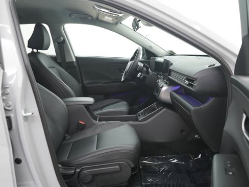Certified 2026 Hyundai Kona SEL Premium AWD/4WD image 11