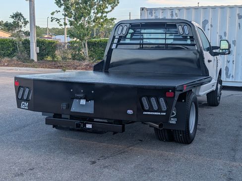 New 2025 Ford F350 XL w/ XL Chrome Package RWD image 5