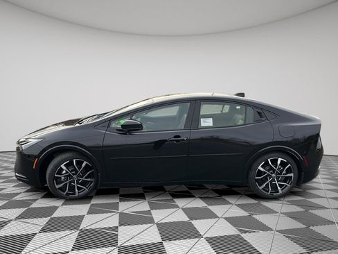 New 2026 Toyota Prius Plug-In Hybrid image 31