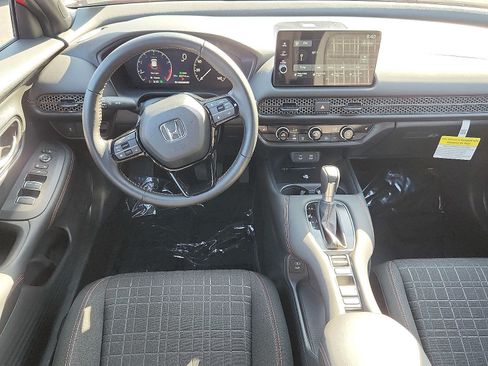 Certified 2026 Honda HR-V Sport image 10