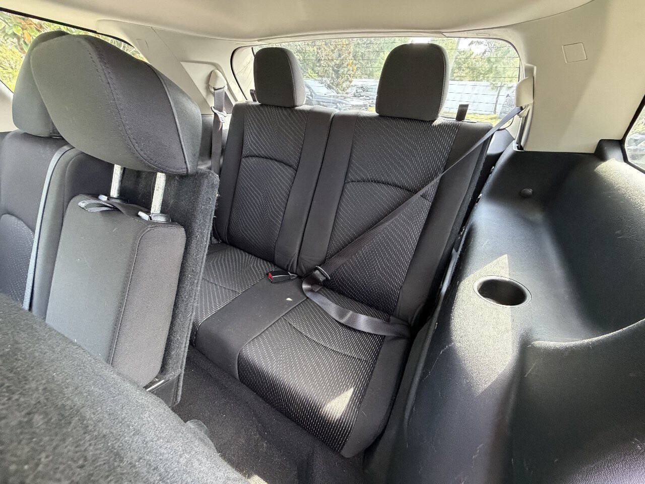 Used 2018 Dodge Journey SE FWD image 11