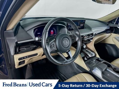 Used 2022 Acura MDX SH-AWD image 18