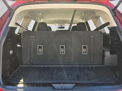 Used 2021 Subaru Ascent Premium w/ Convenience Package image 6