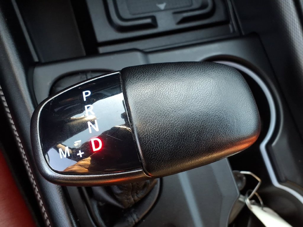 Used 2022 Dodge Durango SRT w/ Technology Group AWD/4WD image 9