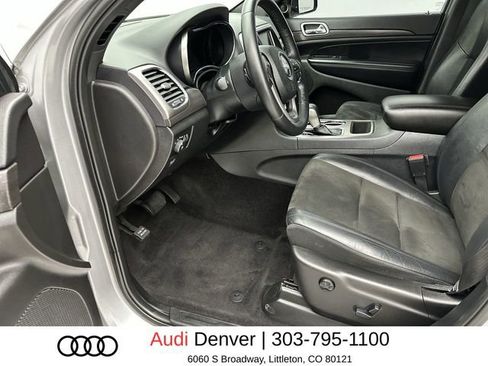 Used 2018 Jeep Grand Cherokee Altitude image 11
