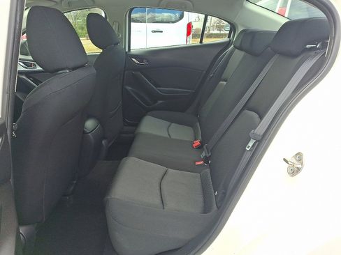 Used 2017 MAZDA MAZDA3 Sport image 10
