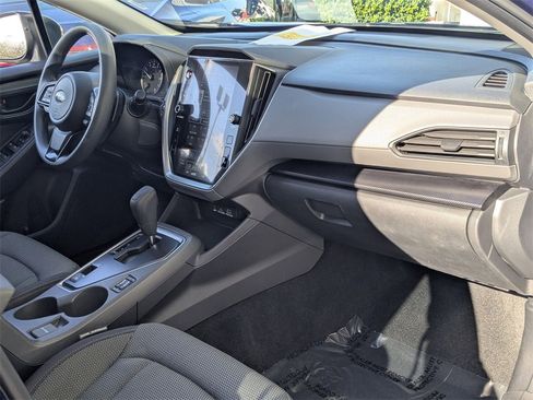 Used 2024 Subaru Crosstrek 2.0i Premium image 31