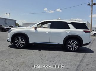 Used 2025 Nissan Pathfinder Platinum w/ Cargo Package FWD video 2