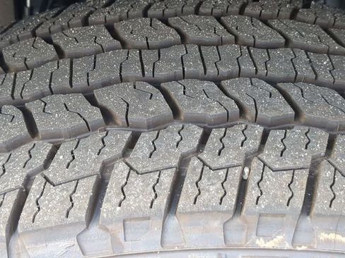 New 2025 GMC Hummer EV 3X image 18