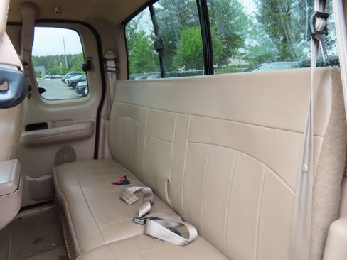 Used 1999 Ford F250 Lariat AWD/4WD image 26