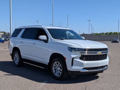 Used 2024 Chevrolet Tahoe LS w/ Driver Alert Package RWD image 3