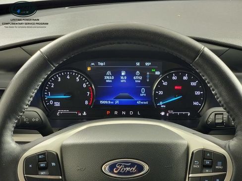Used 2024 Ford Explorer XLT w/ Equipment Group 202A AWD/4WD image 29