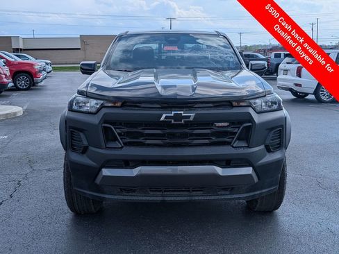 New 2026 Chevrolet Colorado Trail Boss AWD/4WD image 2