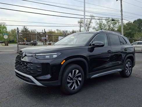 New 2026 Volkswagen Tiguan S AWD/4WD image 2